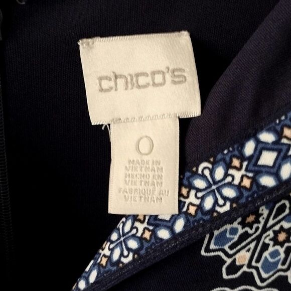 Chico's Women's Size 0 Soft Blue and Navy Aboriginal Circle Midi Dress - Picture 6 of 8